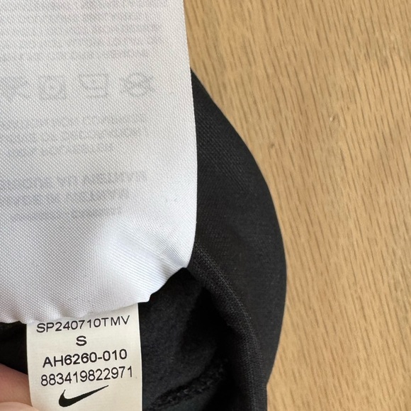 Nike Providence Health Equity Black Zip Up Jacket Size Small NWT - Picture 6 of 6